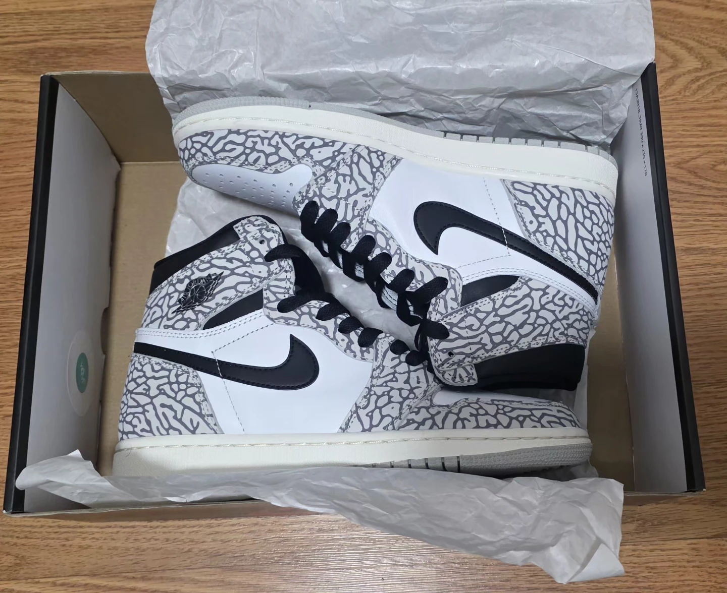 Nike Air Jordan 1 High SIZE 7 - photo 3