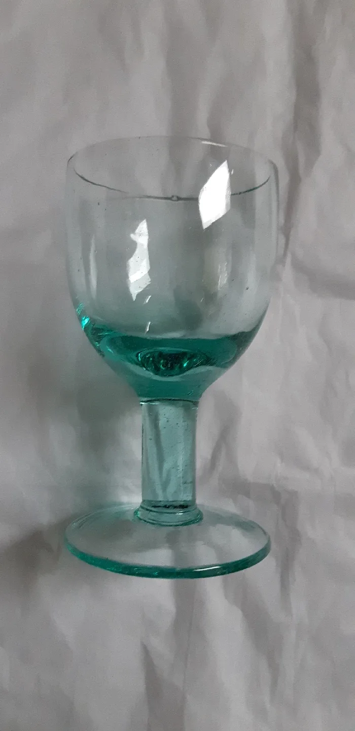 Set of 4 Coloured Glass Goblets image indicator(3)