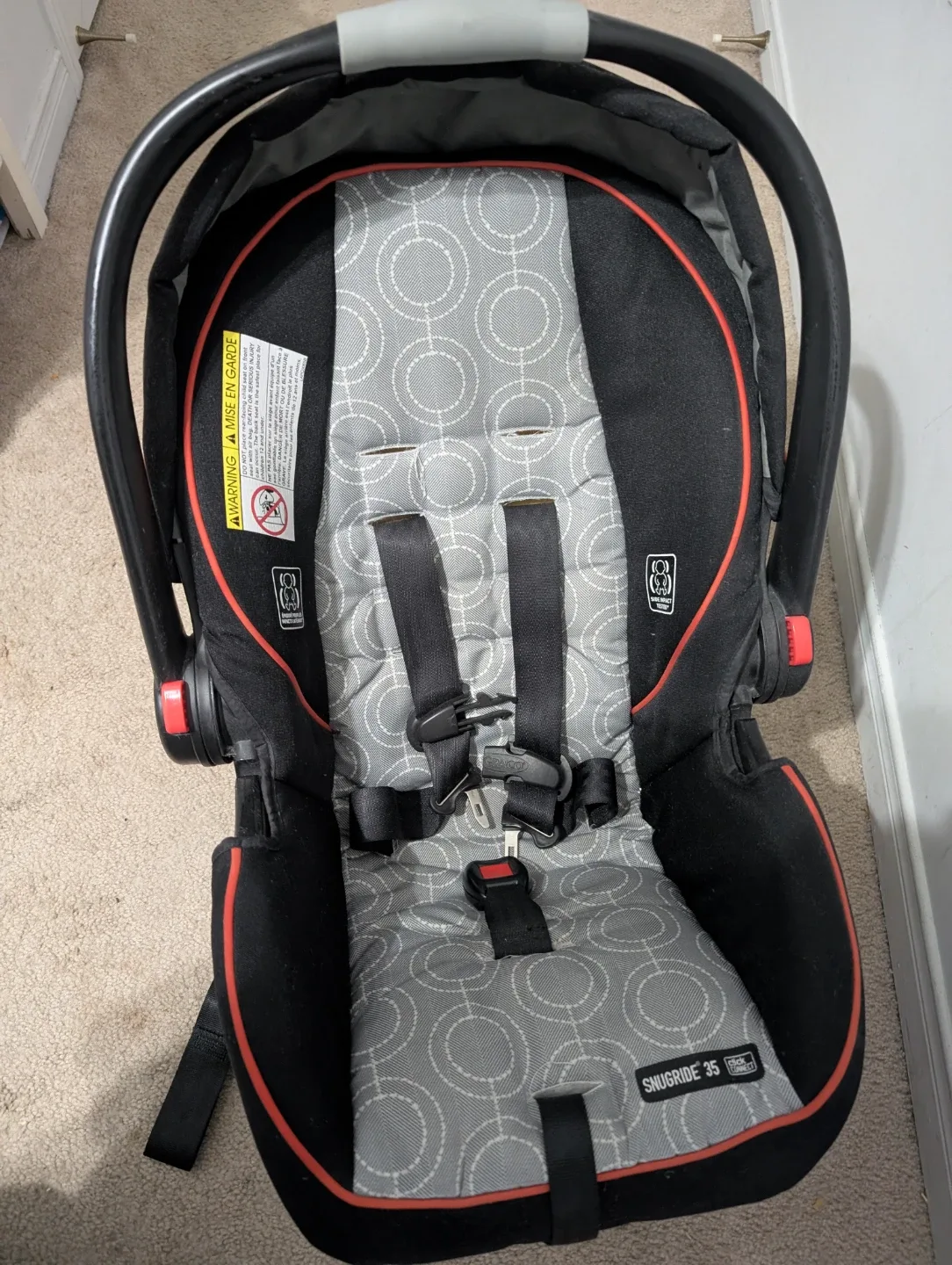 Graco SnugRide 35 Infant Car Seat