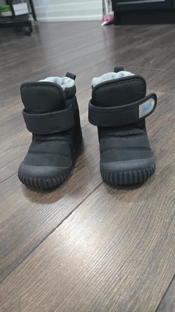 Jan & Jul Black Toasty-Dry Booties - Size 7 Toddler image indicator(6)