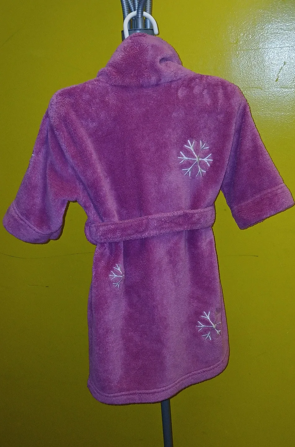 Cozy Magenta colour Vibrations brand size 2 housecoat image indicator(2)