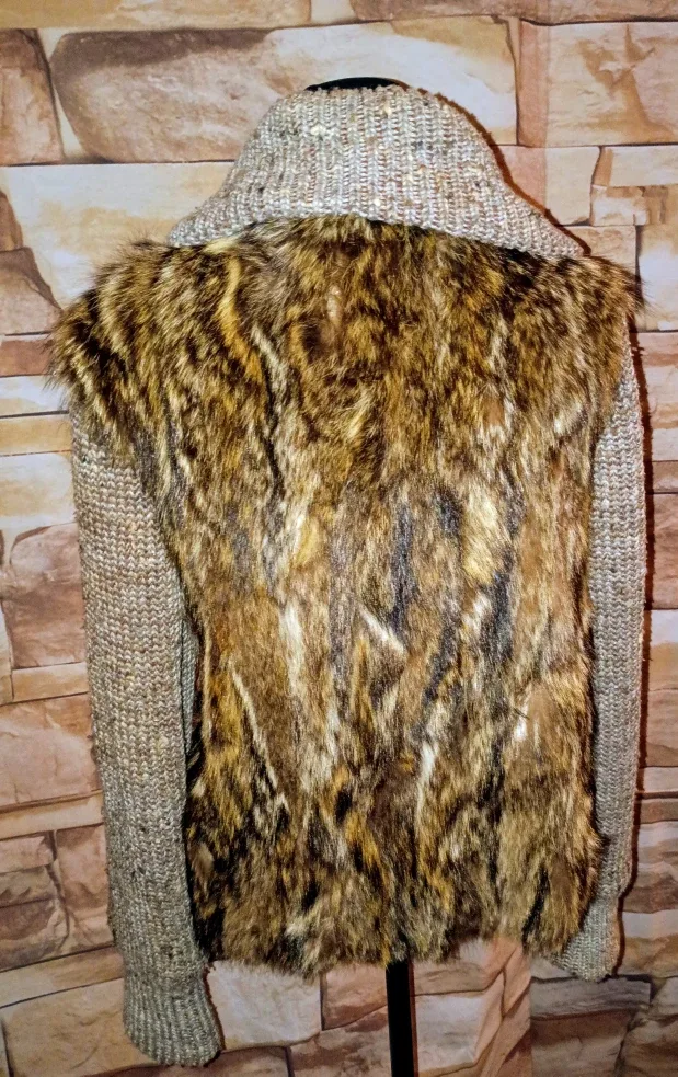 Vintage Raccoon Fur & Knit Zip-Up Jacket Sz M image indicator(8)