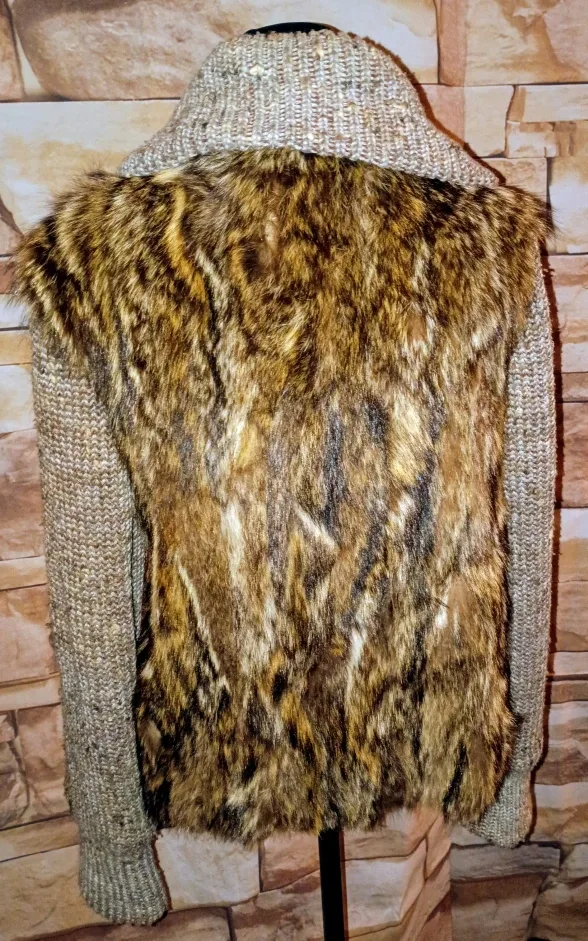 Vintage Raccoon Fur & Knit Zip-Up Jacket Sz M image indicator(10)
