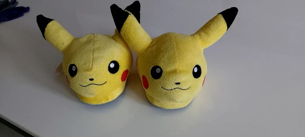Pokémon Pikachu Slippers - New with Tags!