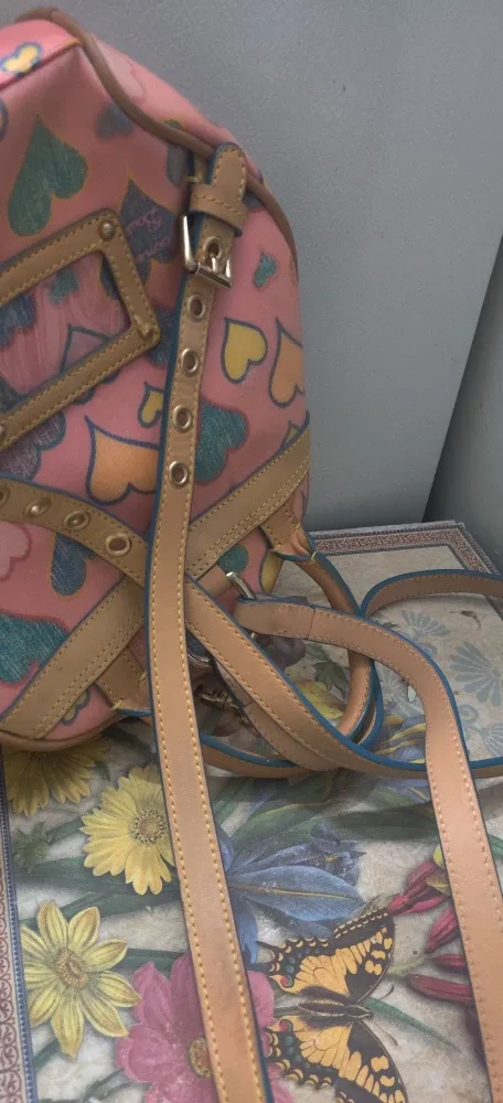 Dooney & Bourke Heart Print Bag pack image indicator(7)