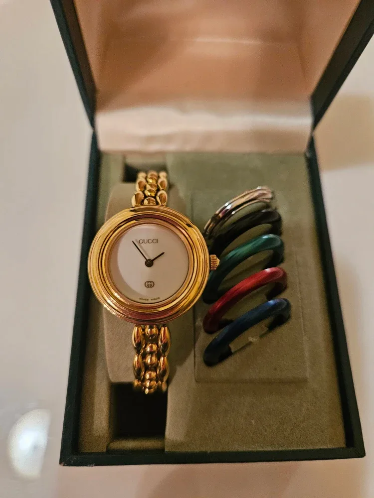 Gucci Change Bezel Watch with Box