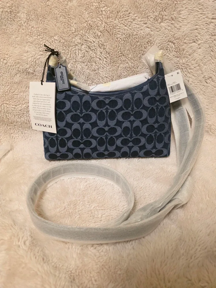 Coach Juliet 25 In Signature Jacquard In Dark Blue Denim image indicator(3)