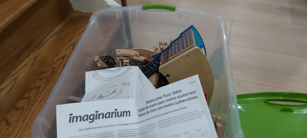 Imaginarium Metro Line Train Table w/ Accessories image indicator(3)