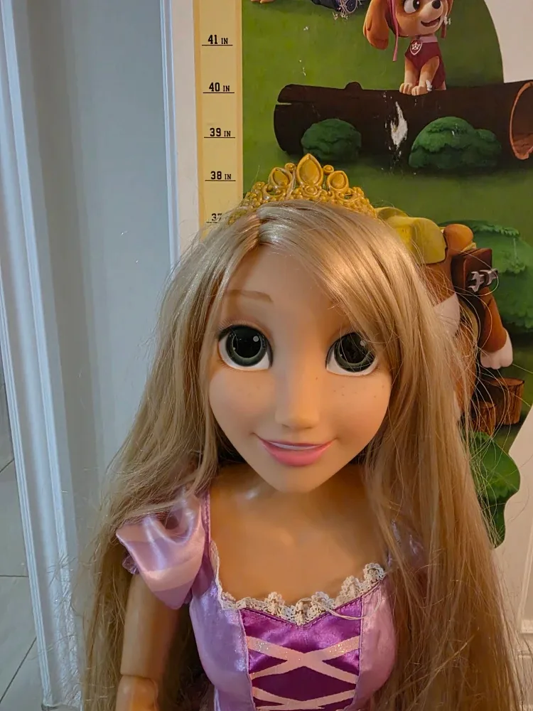 Disney Rapunzel Doll image indicator(3)