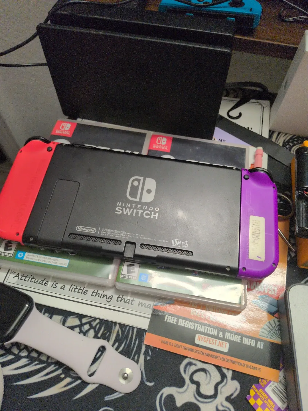 Nintendo Switch Console with FC 24 & 25 image indicator(4)