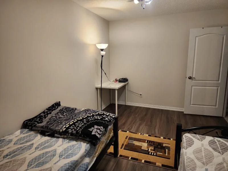 room for rent image indicator(6)