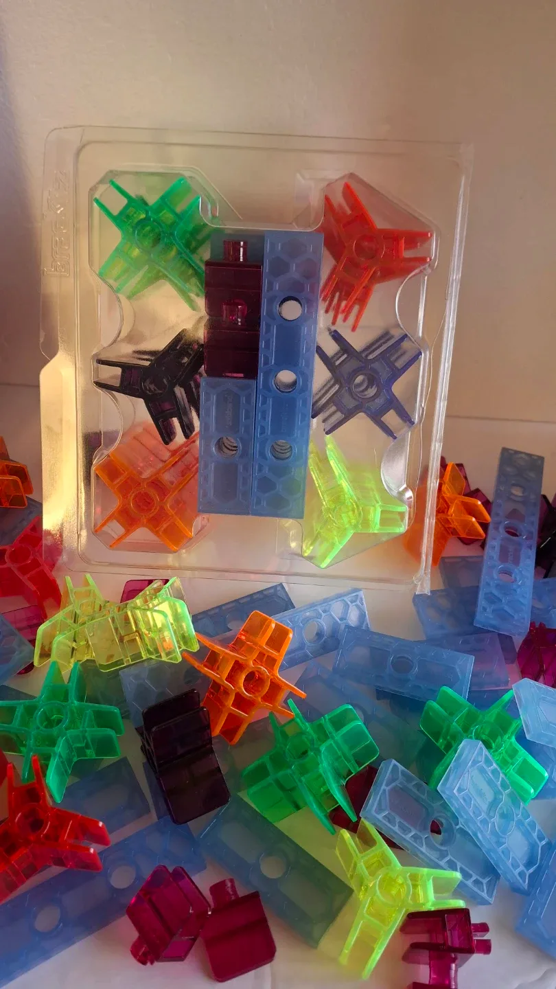 Brackitz Inventor 100 Piece Building Toy Set image indicator(6)