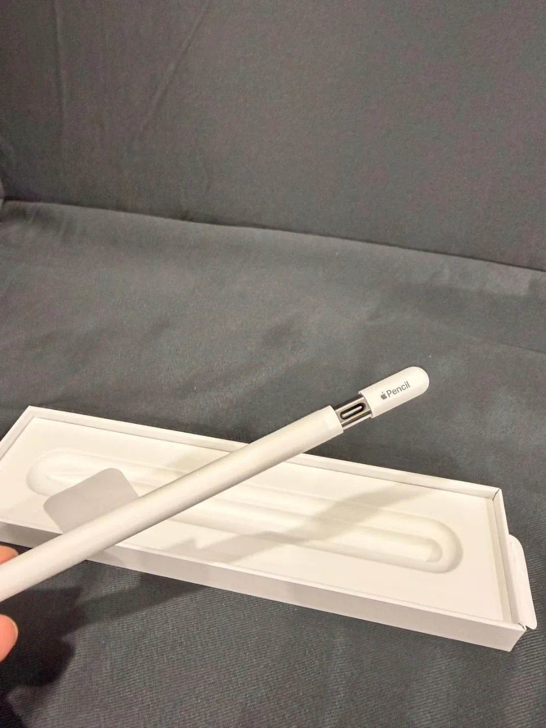 Apple Pencil USB-c image indicator(2)