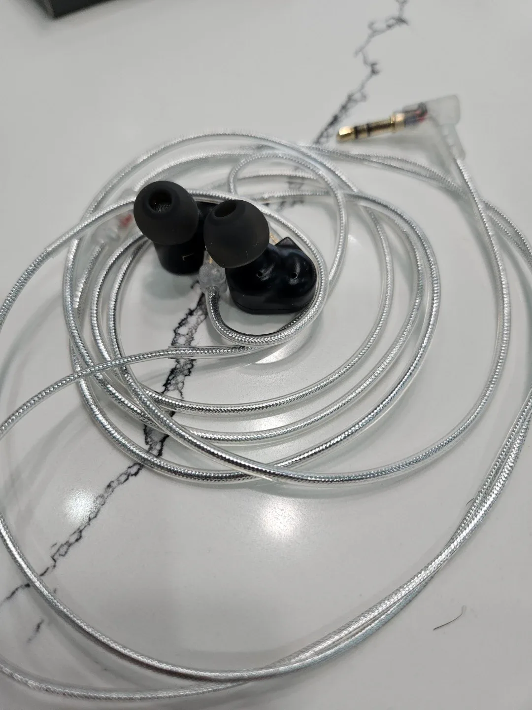 Moondrop Chu 2 Earbuds (with adapter) image indicator(4)