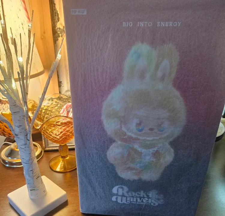 POP MART THE MONSTERS Rock The Universe Vinyl Plush Doll