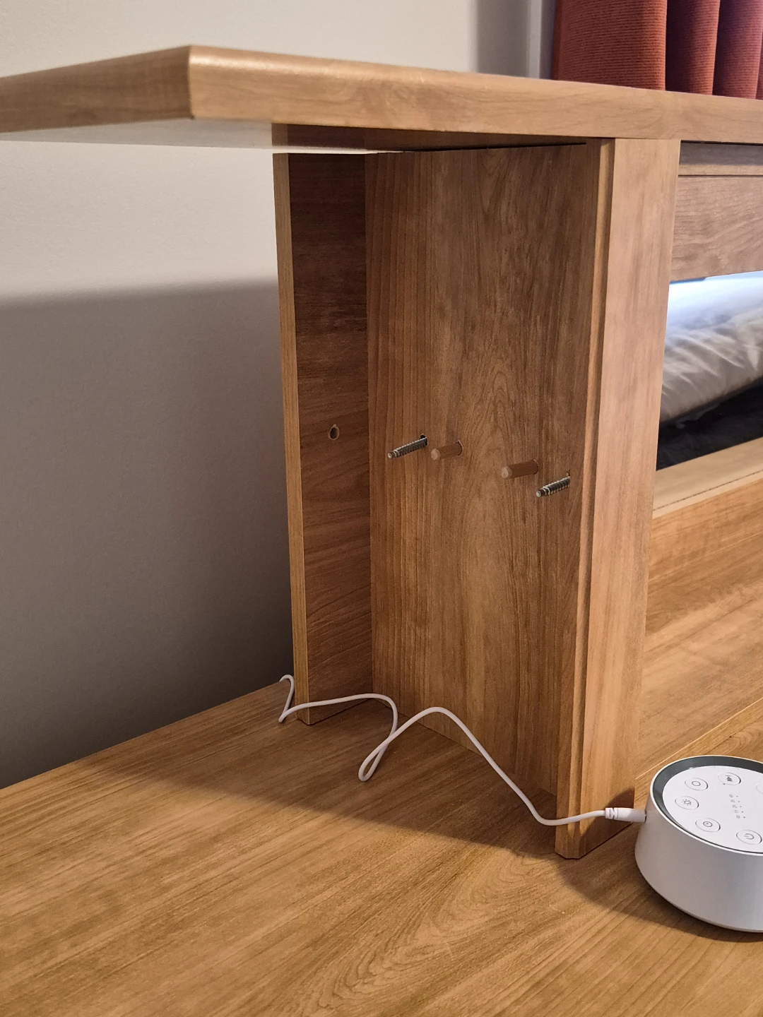 Bedroom Furniture- Queen FREE - photo 4