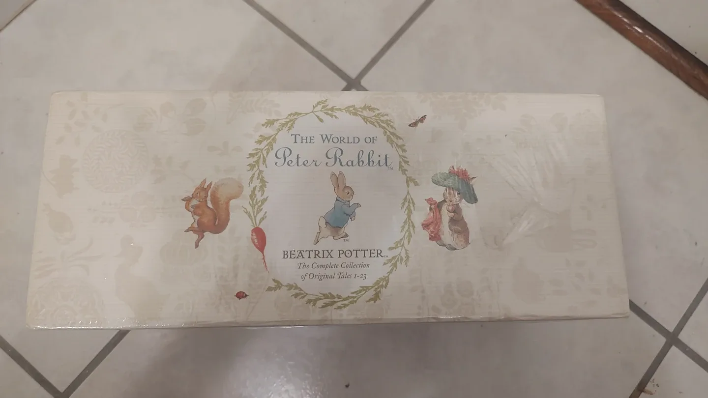 Beatrix Potter Peter Rabbit Complete Collection image indicator(2)