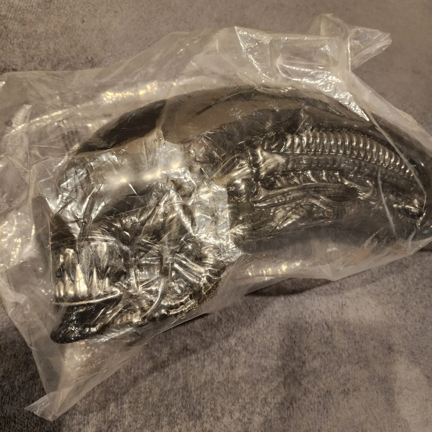 Alien Romulus Cineplex Xenomorph Popcorn Bucket image indicator(3)