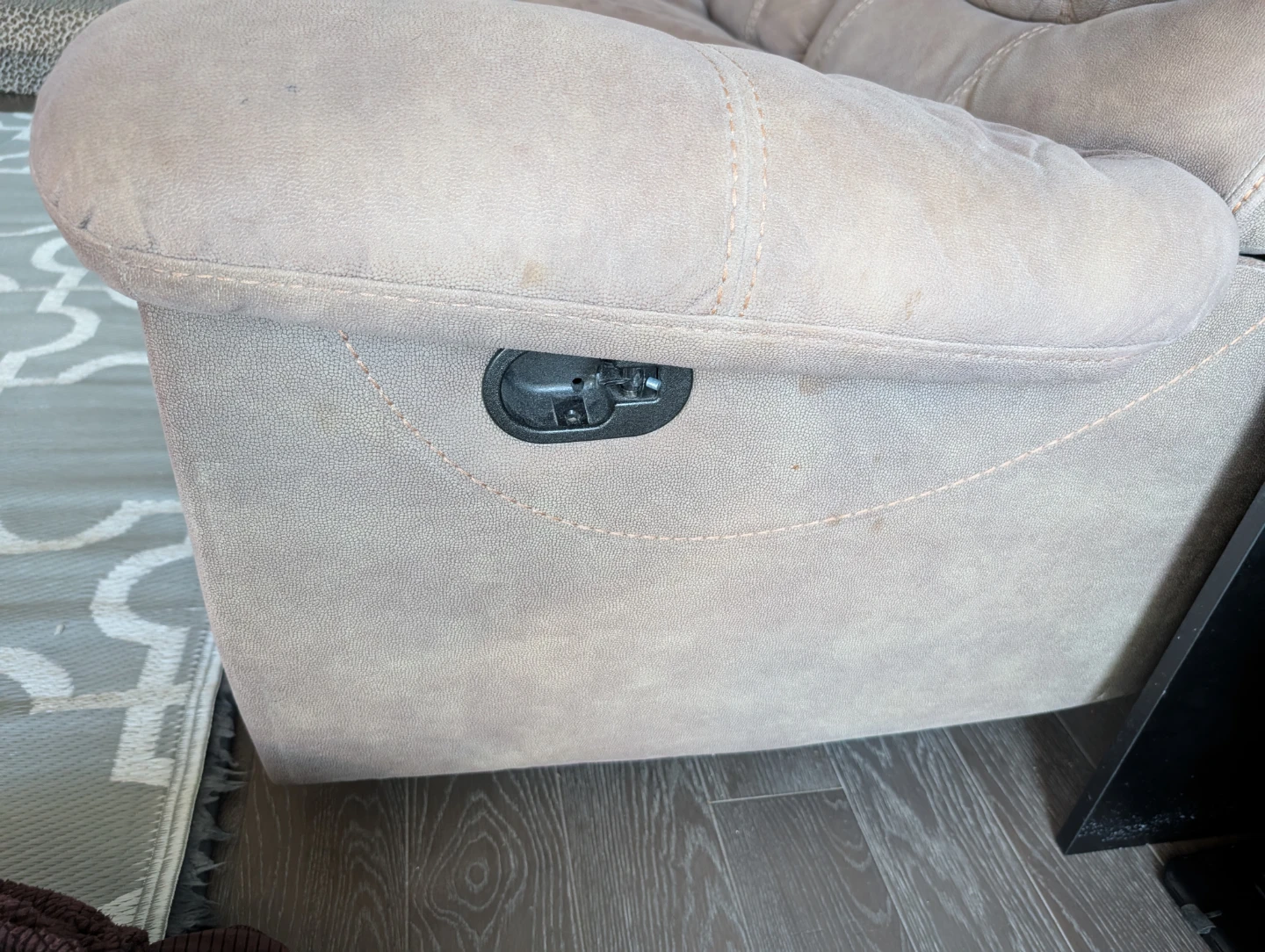 Triple Recliner Sofa - Great for Lounging - photo 4