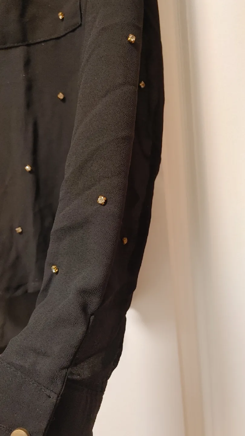 Women's Black Sheer Blouse - Size M image indicator(9)