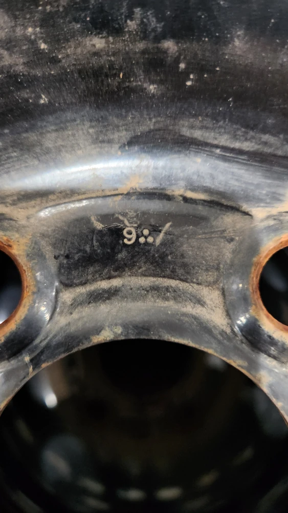 Steel Mopar Rims 18 inch - photo 5
