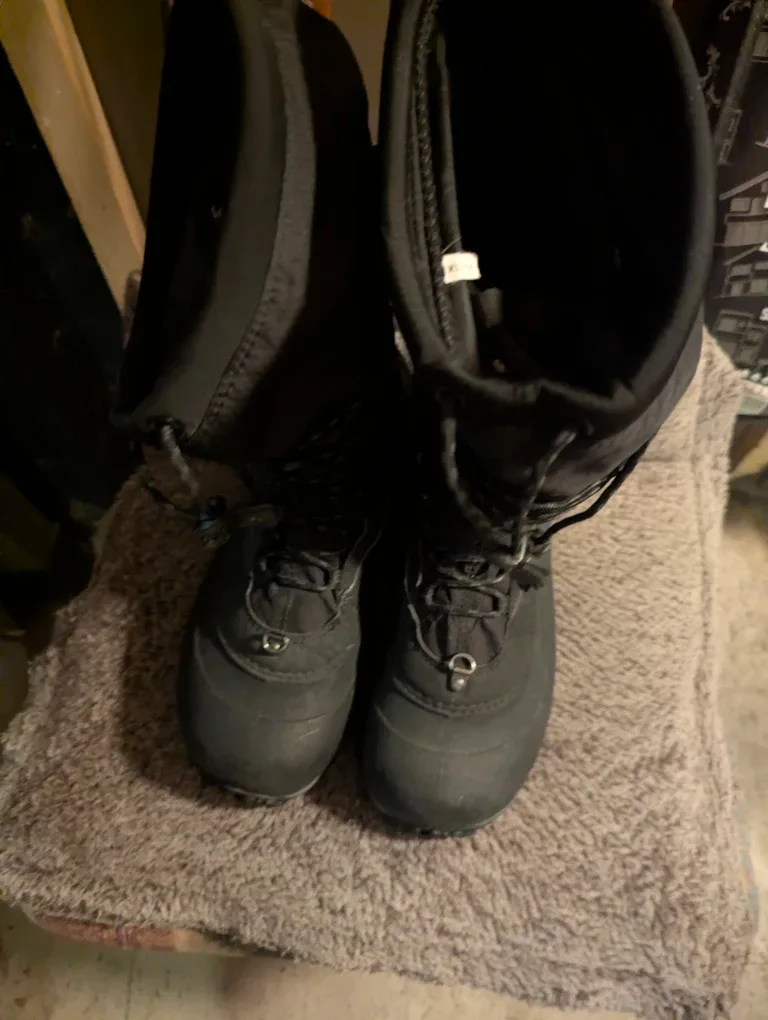 Baffin Black Insulated Winter Boots - Men's Size 10