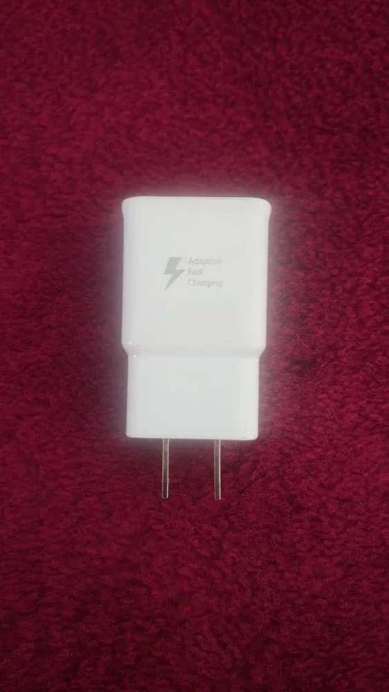 Samsung Adaptive Fast Charger - Like New