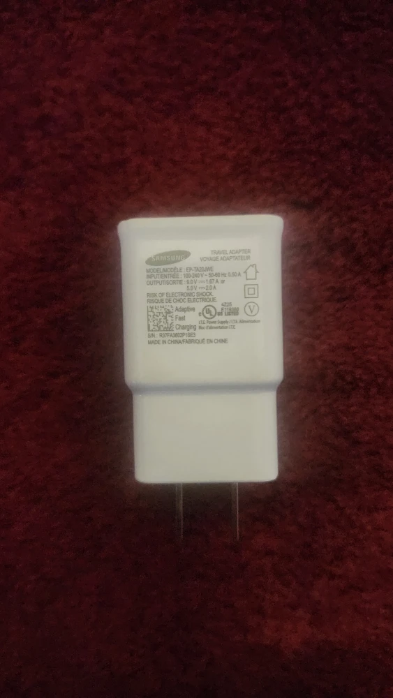 Samsung Adaptive Fast Charger - Like New - photo 2