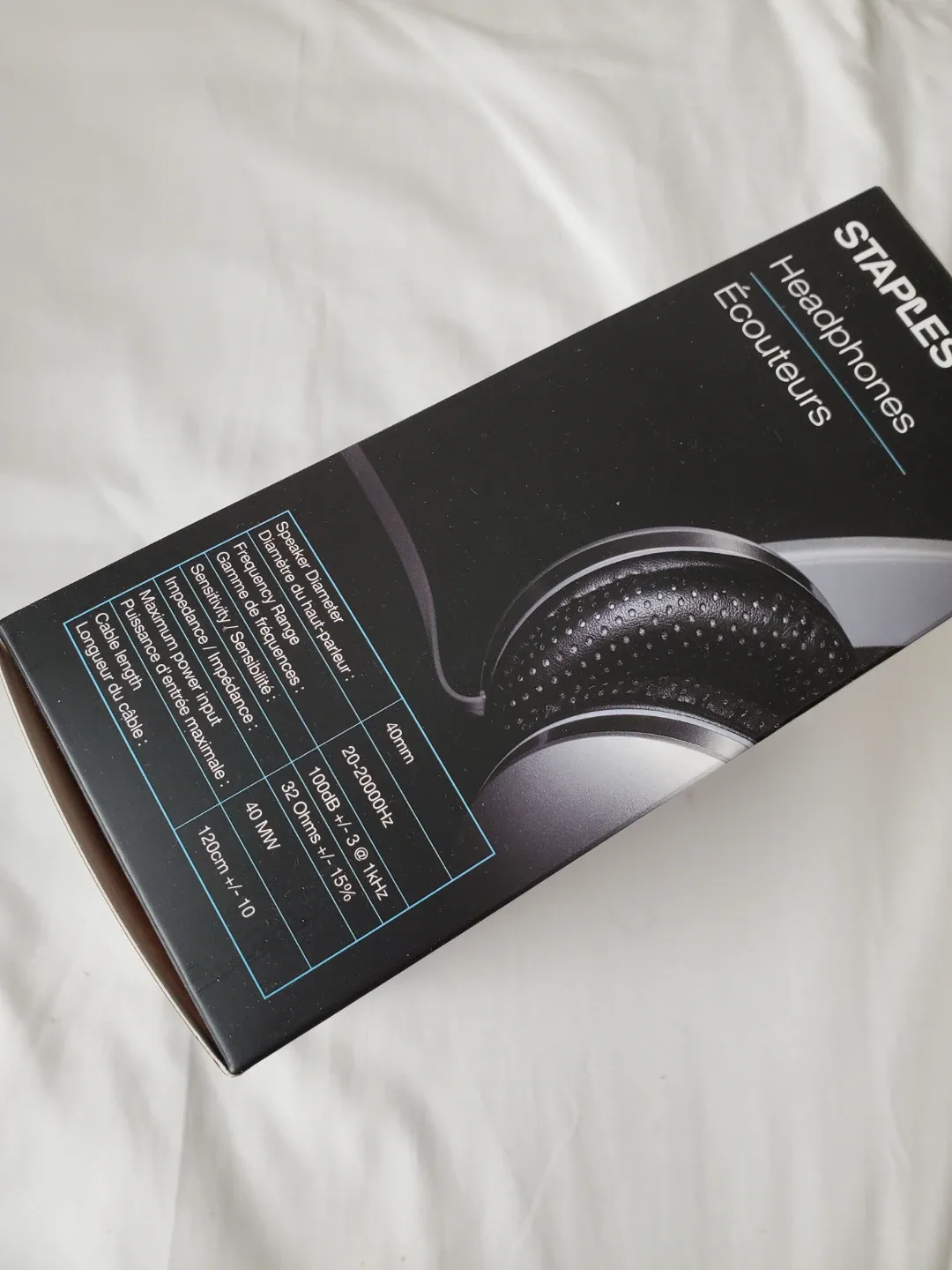 New Staples Blue Headphones image indicator(3)