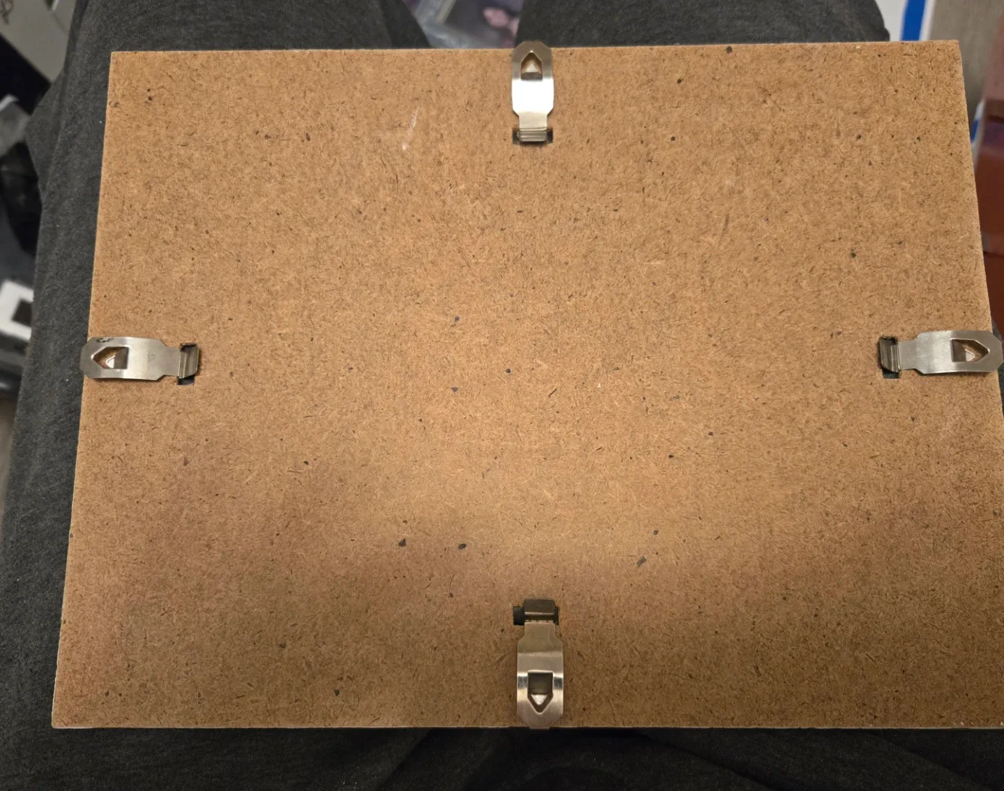 🥕 Frameless Glass Clip Frame 8.5" x 11" image indicator(2)