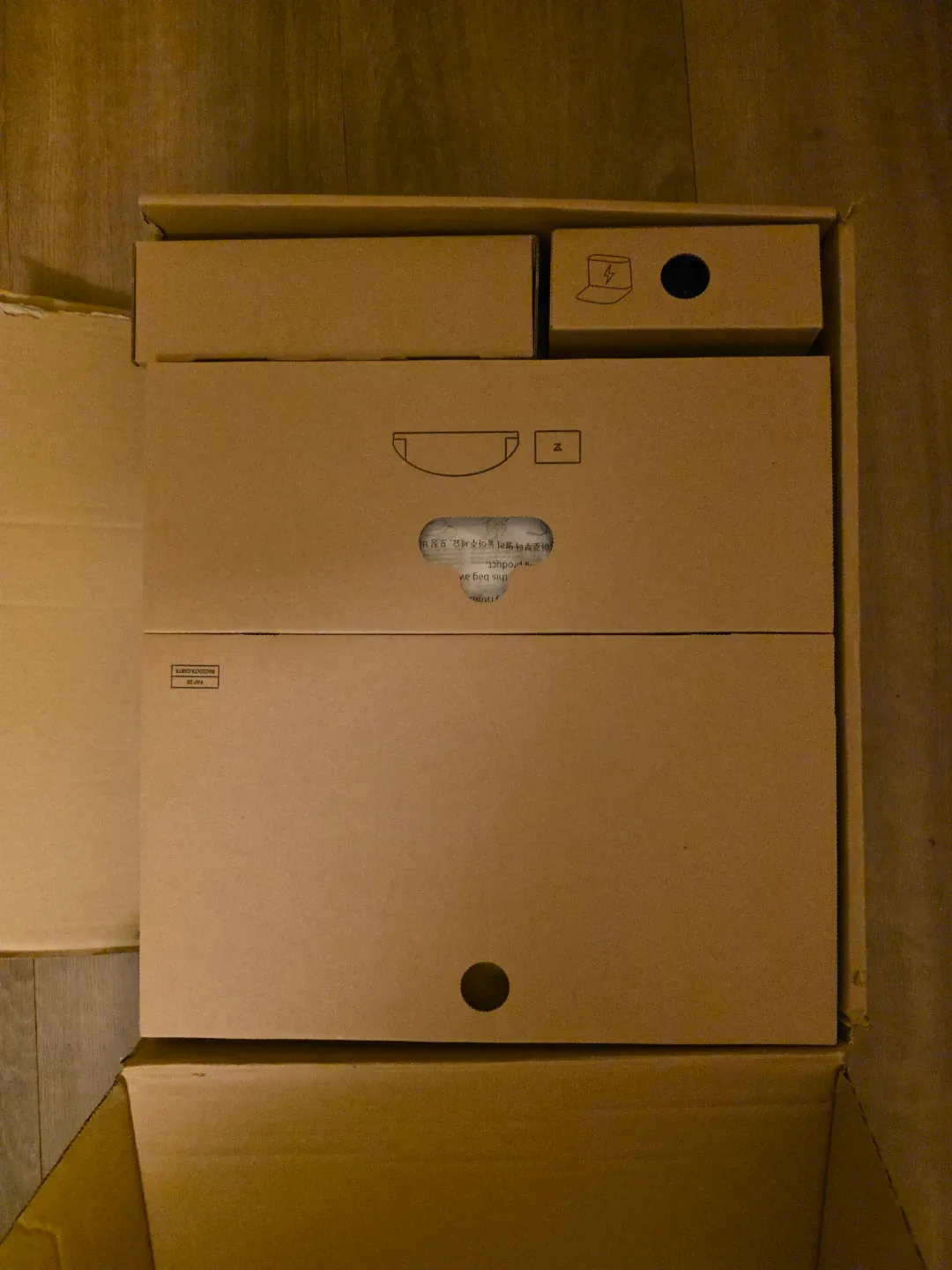 Roborock Q7 Max Robot Vacuum - Brand New! image indicator(2)