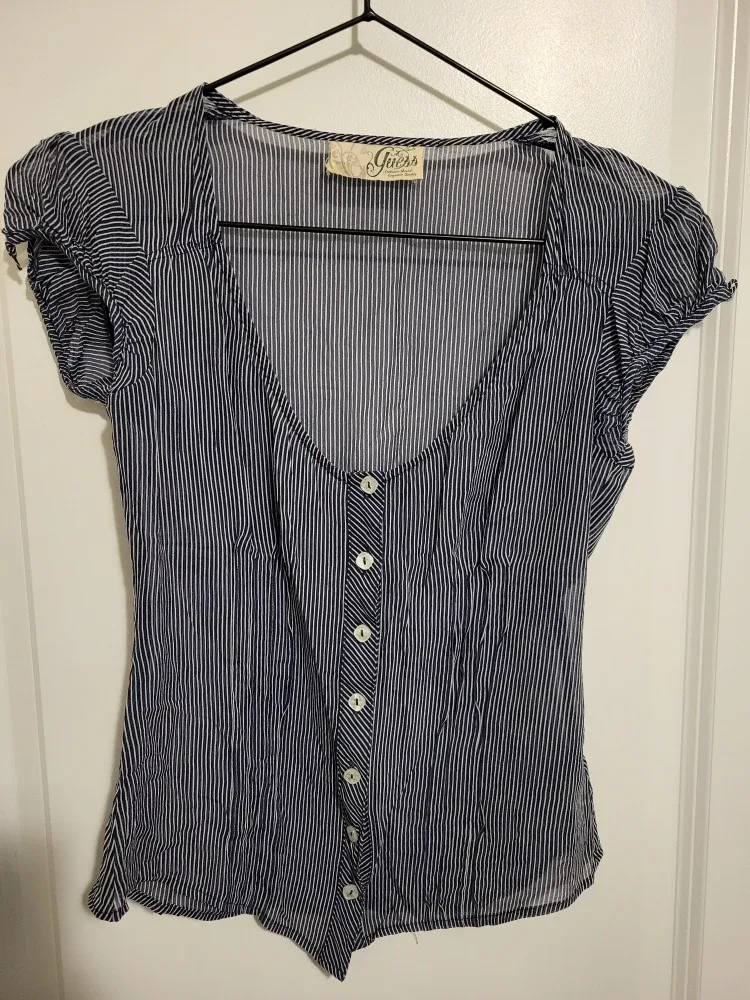 GUESS Womens Blouse (Like New)