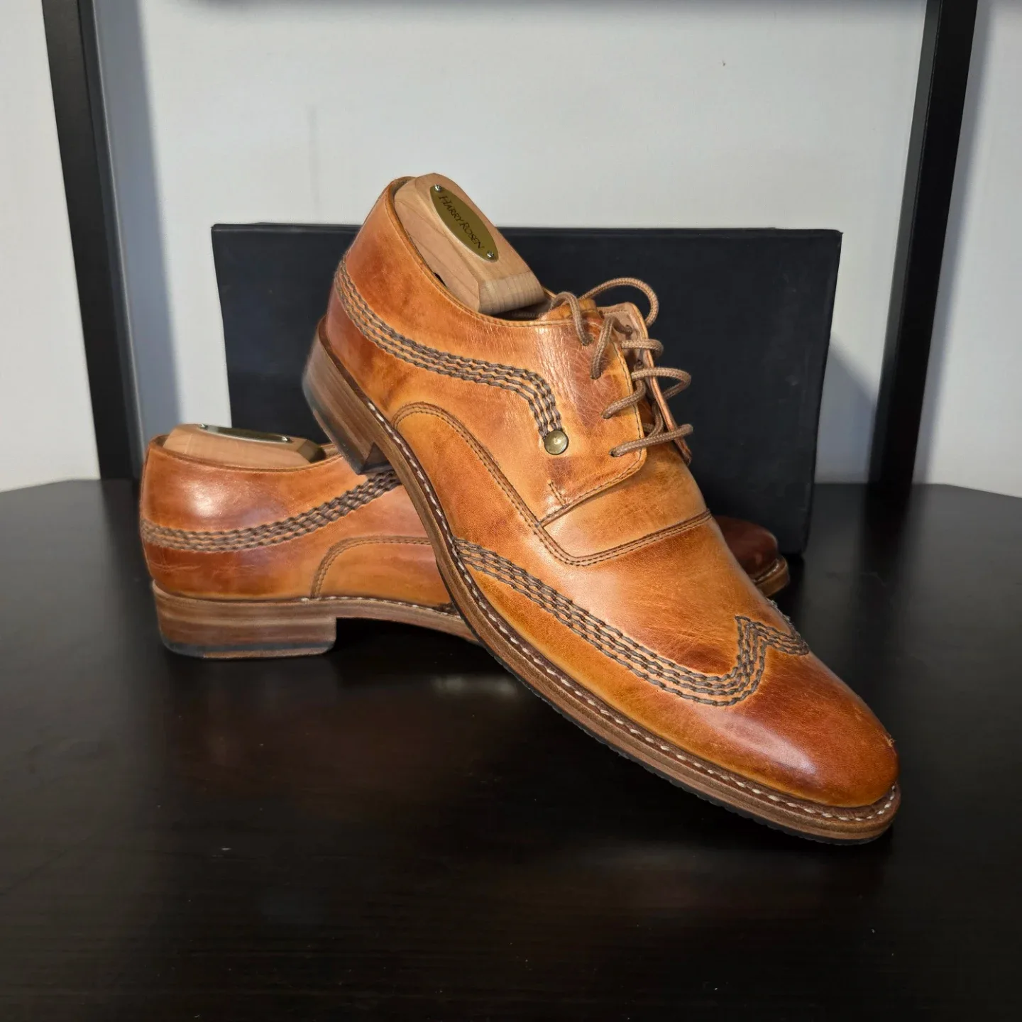 Jose & Markham Brown Leather Dress Shoes - Size 8 image indicator(3)
