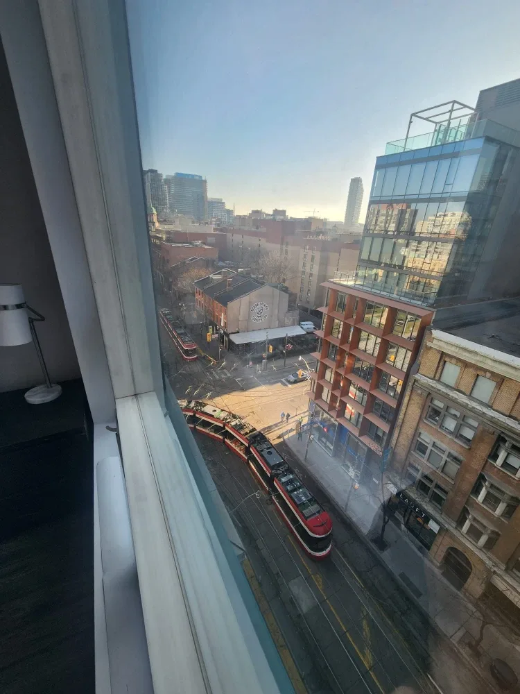 Downtown Room King St December 1st image indicator(5)