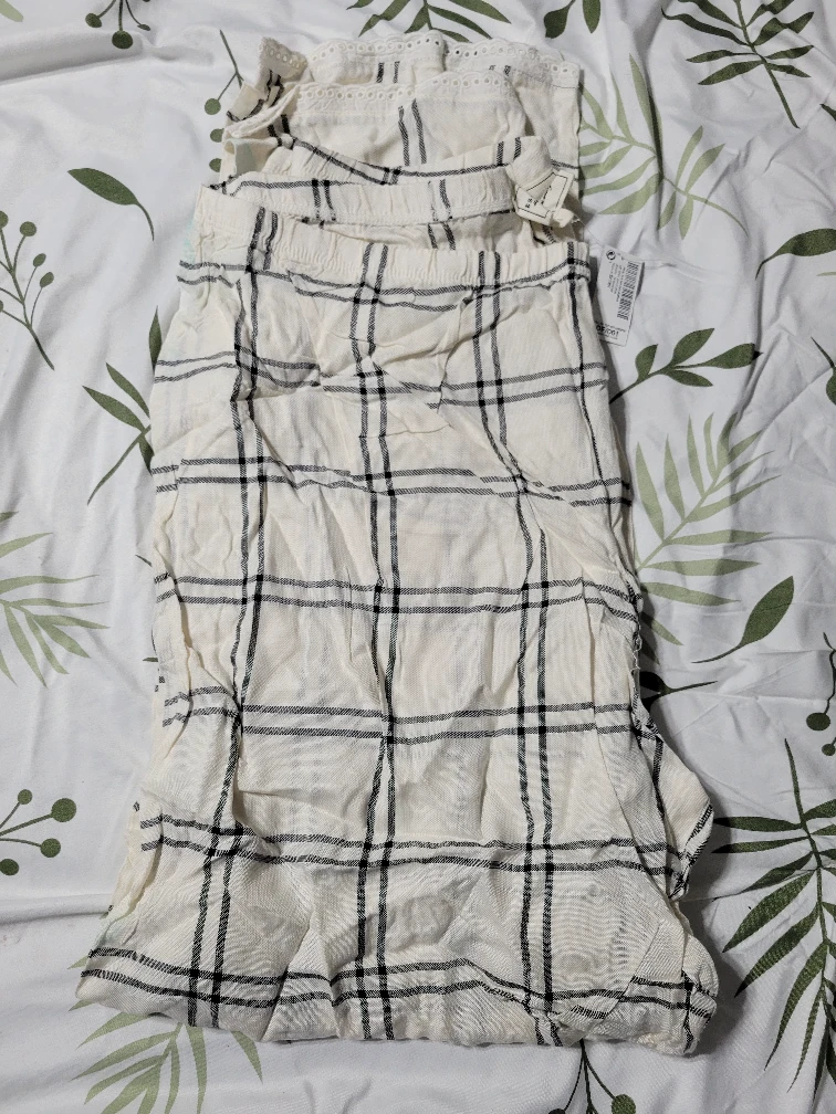 ESQ Women's Plaid Pants - Size 2XL