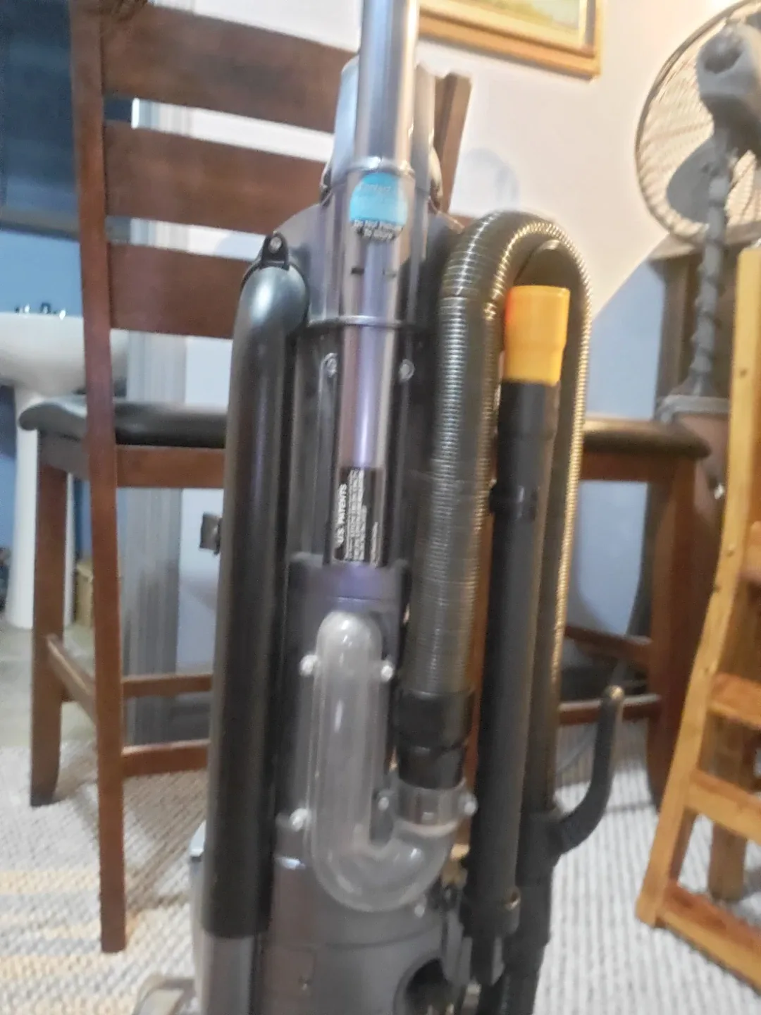 Hoover Pet Rewind Plus Cyclonic Vacuum image indicator(3)