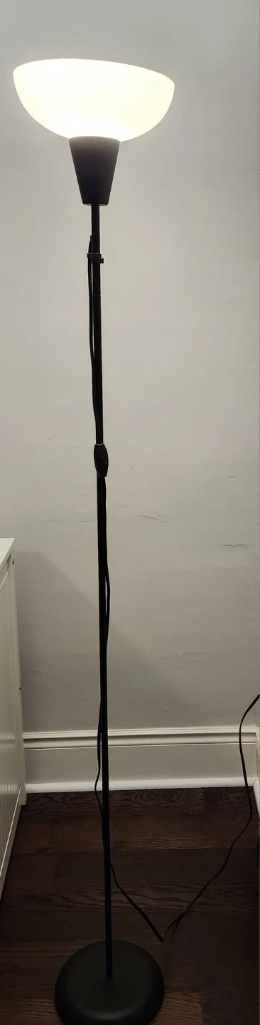 IKEA Floor Lamp - Black - photo 2