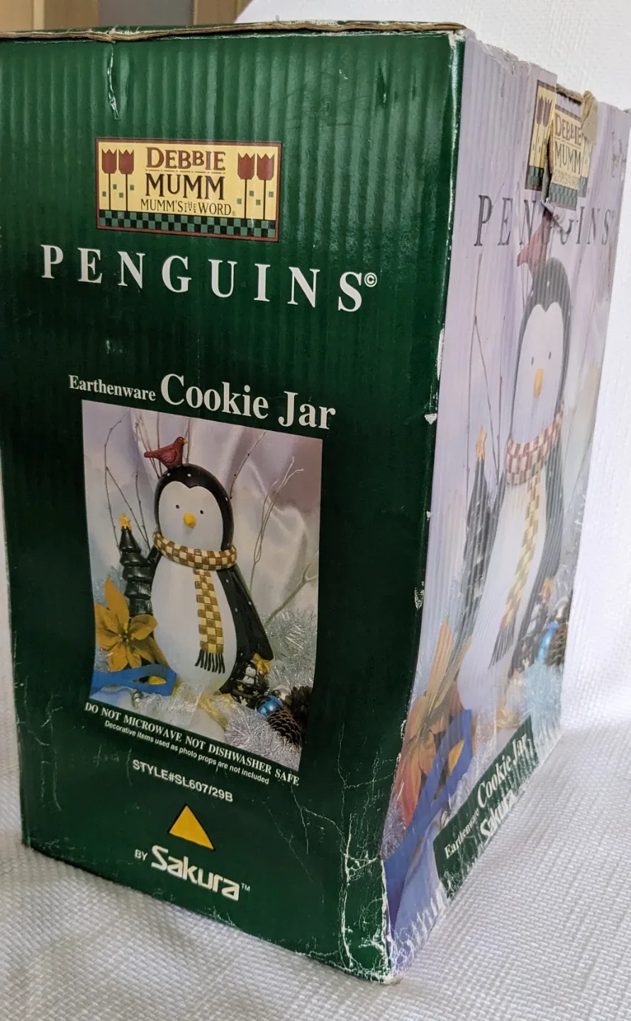 Vintage Ceramic Cookie Jar image indicator(9)