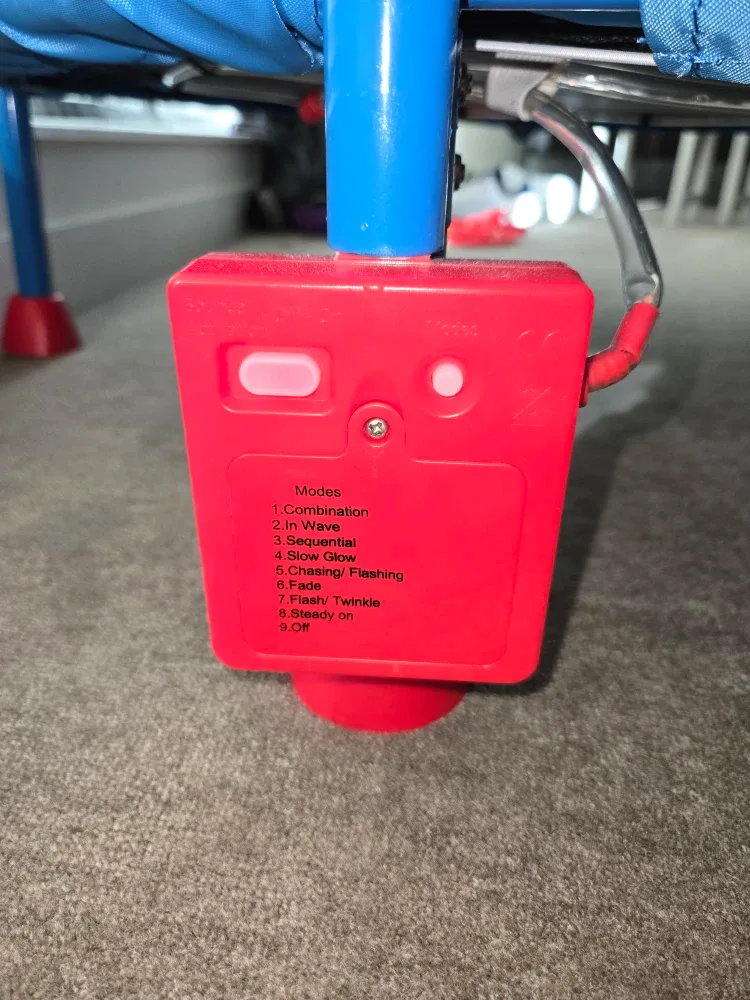 Little Tikes Trampoline image indicator(2)