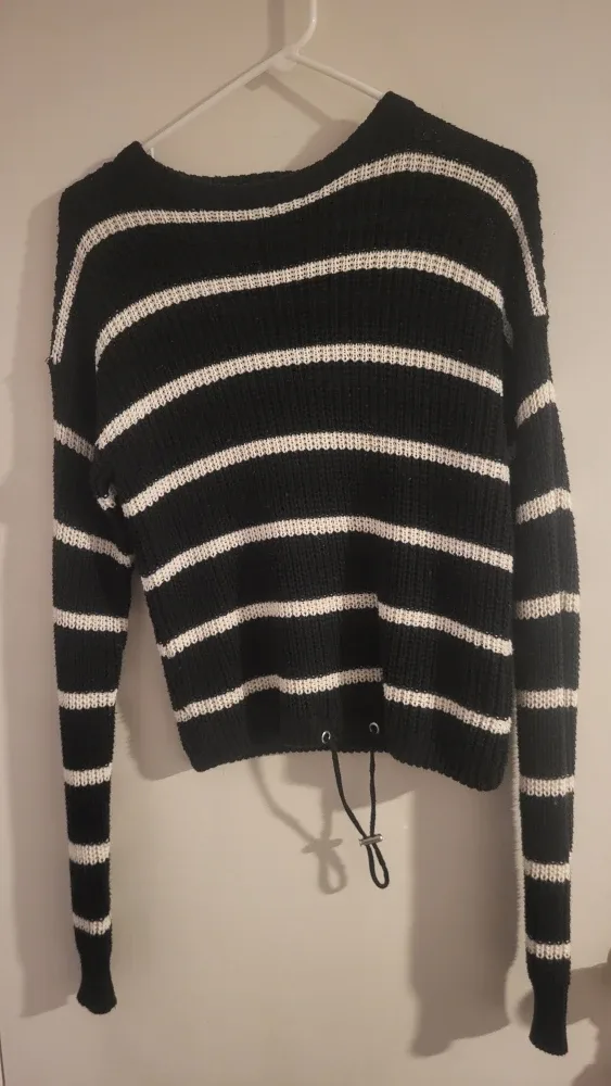 Forever 21 Striped Sweater - Size XS