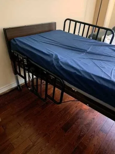 Adjustable Hospital Bed image indicator(2)