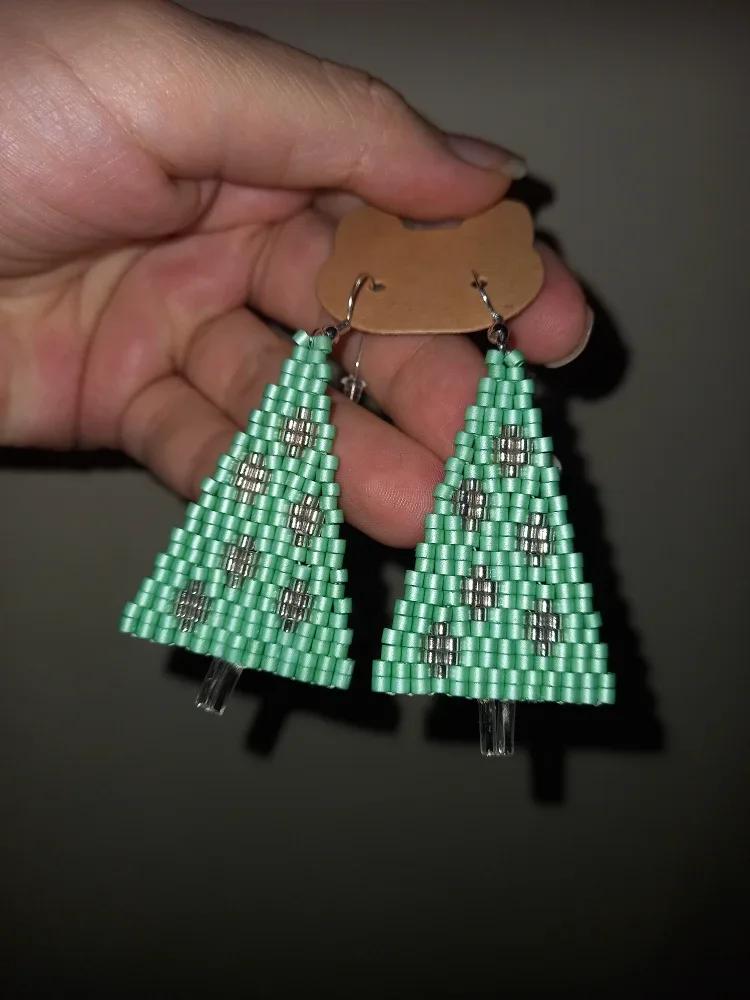 Handmade Beaded Christmas Tree Earrings image indicator(2)