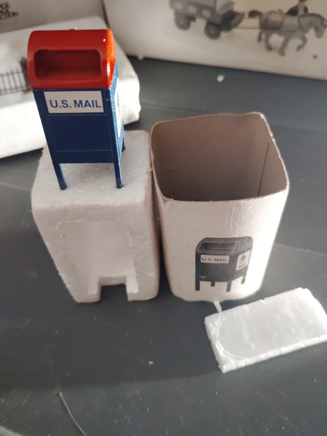 Dept 56 Heritage Village Collection image indicator(2)