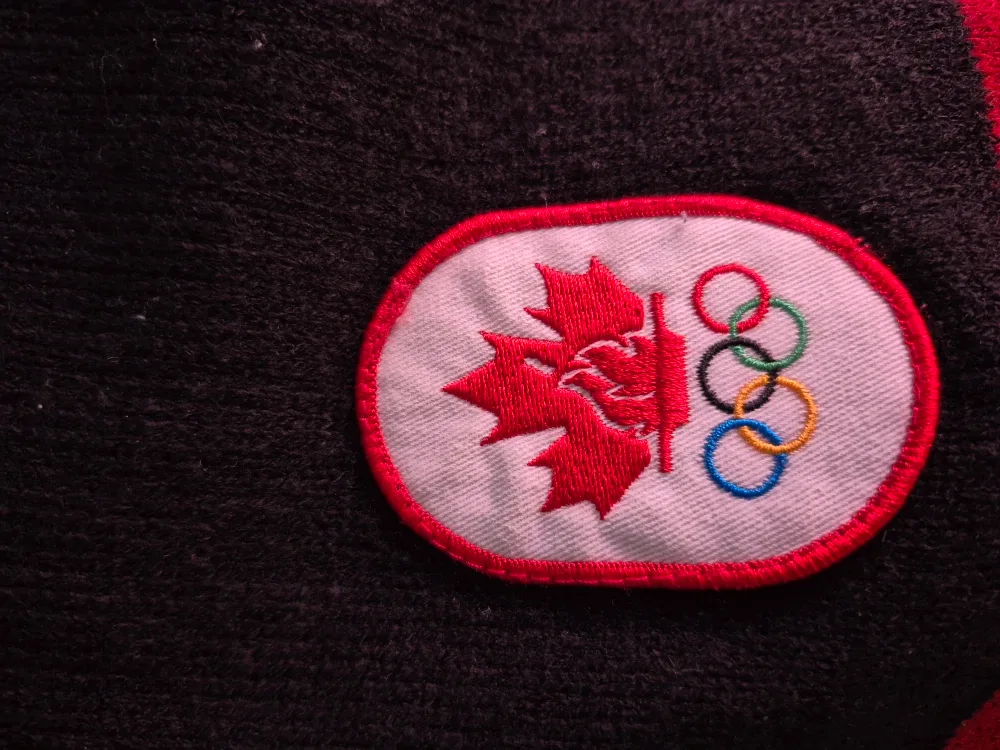 Hudson's Bay Canada Olympic Scarf image indicator(3)