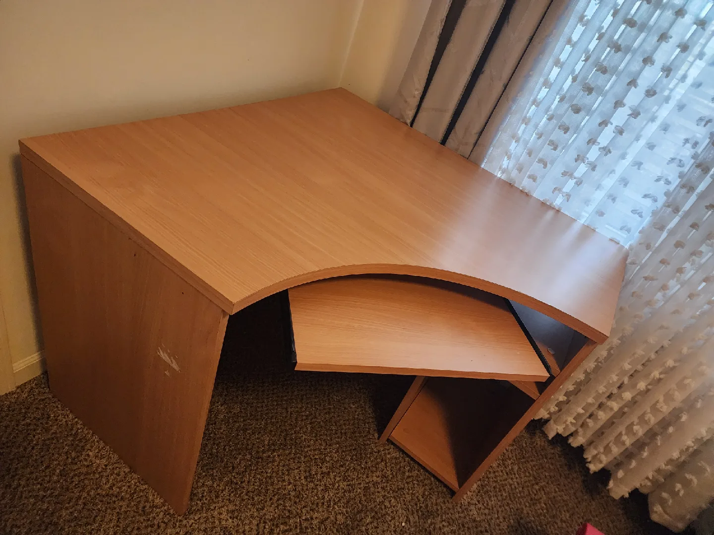 Wooden Corner Desk with Keyboard Tray image indicator(2)
