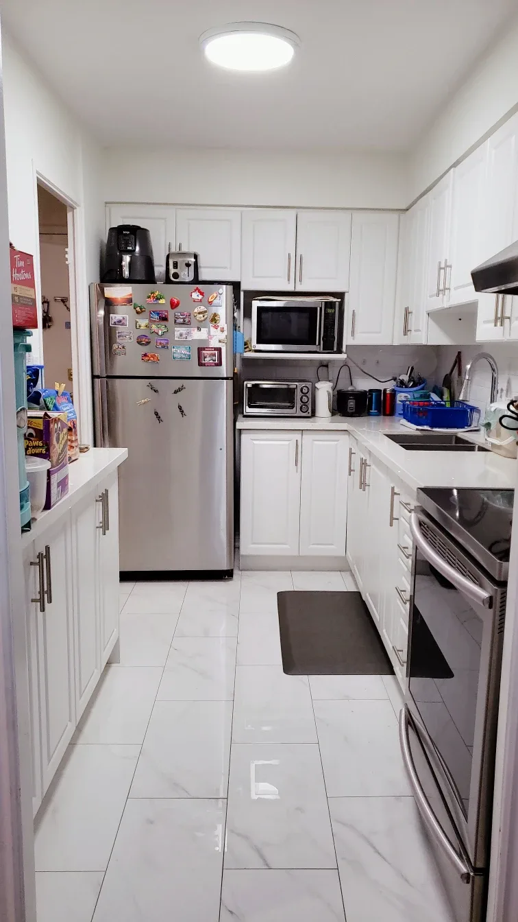 FEMALE : ROOM for Rent image indicator(5)