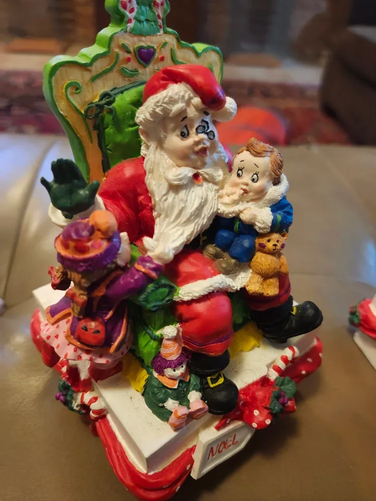 Christmas Caroler and Santa Figurines image indicator(3)