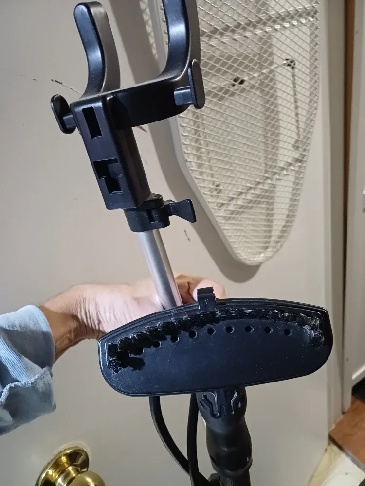 FREE Sunbeam Garment Steamer image indicator(4)