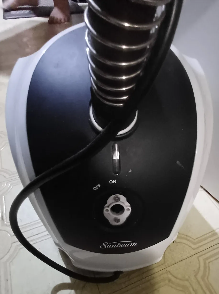 FREE Sunbeam Garment Steamer image indicator(10)