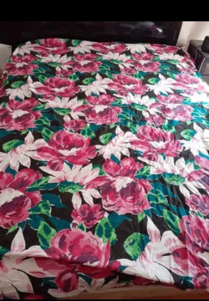 Fitted Floral Bed Sheet - King Size New thumbnail